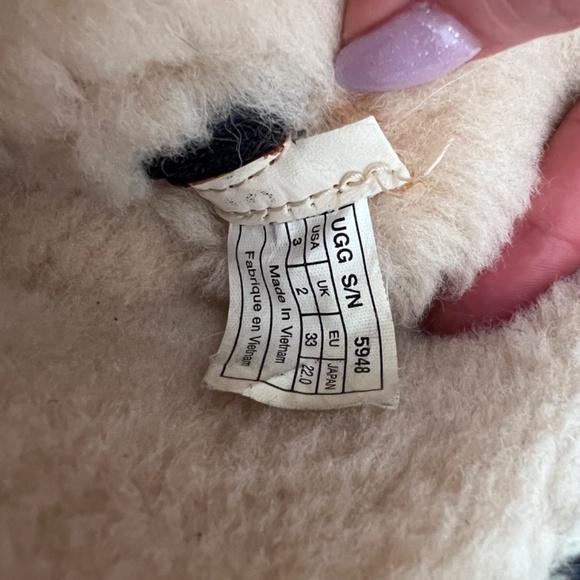 GUC Blue classic Ugg boots - Picture 7 of 7